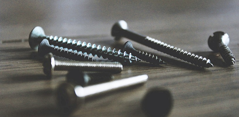 Bigg.se | How to choose the right screw for different materials